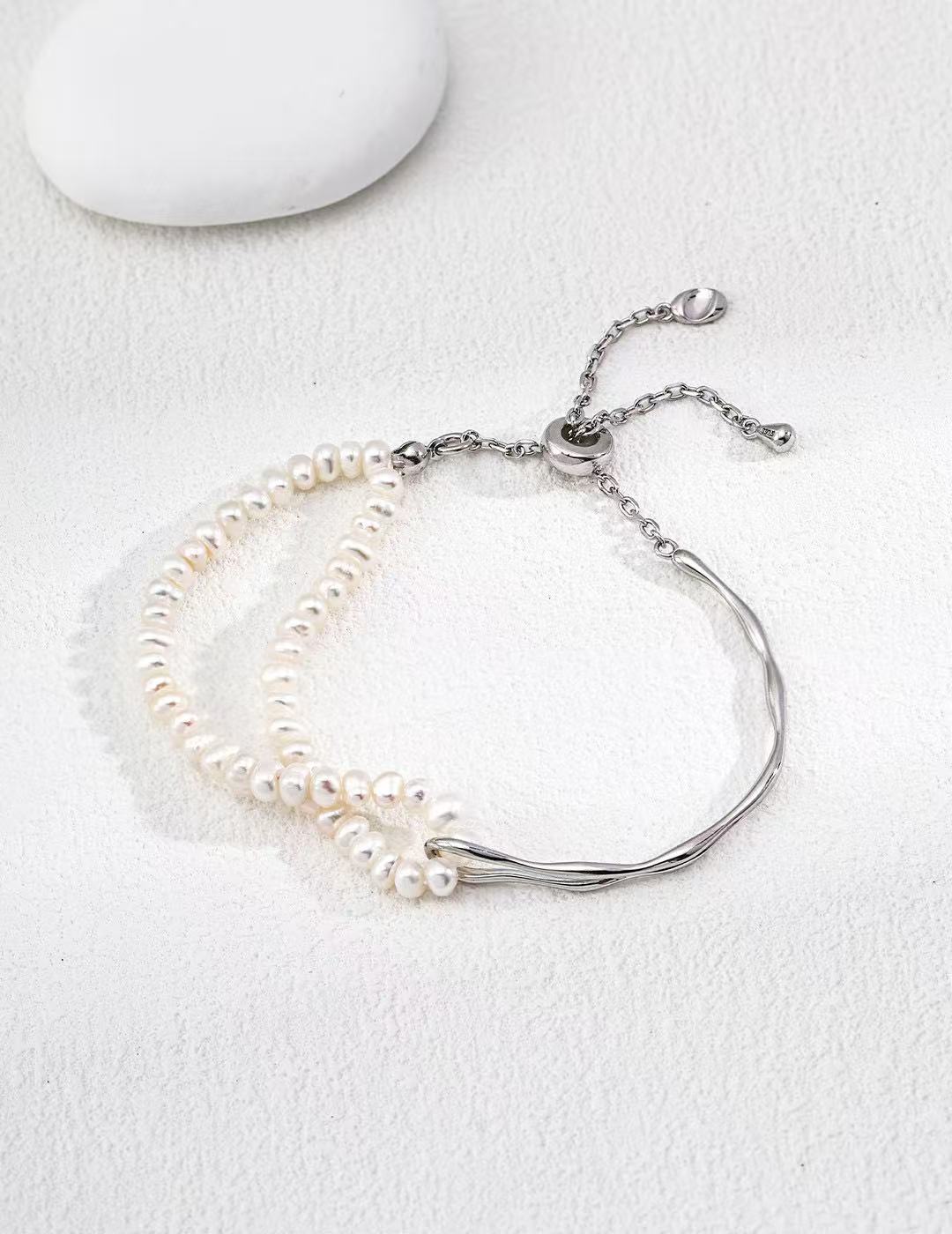 925 Silver Simple Design Pearl Bracelet for Women Trendy Gorgeous Pearl Bracelet Stack Hand Chain Boho Jewelry Anniversary Birthday Gift for Mom /Wife
