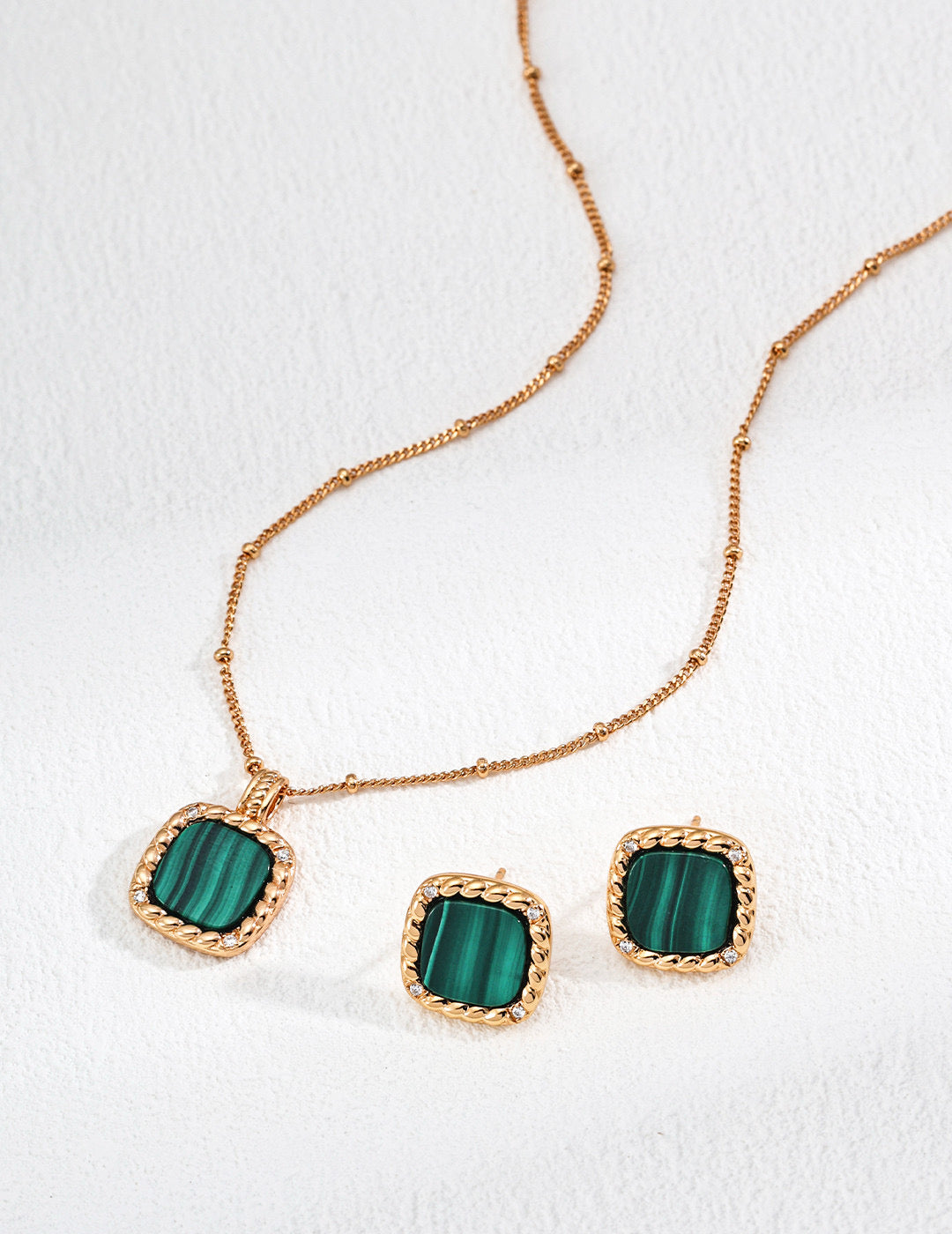Elegant Malachite Jewelry Set – S925 Silver Necklace & Earrings with Zircon