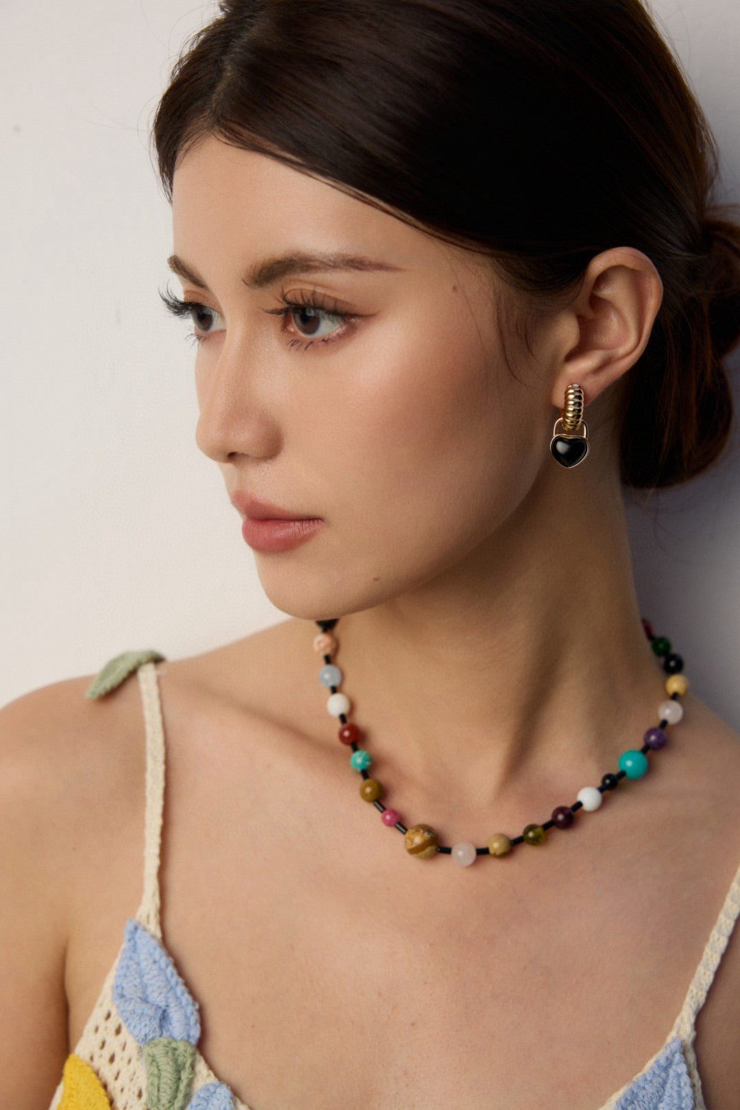 Multicolor Black Agate Beaded Necklace – Vibrant Gemstone Jewelry for Women & Girls